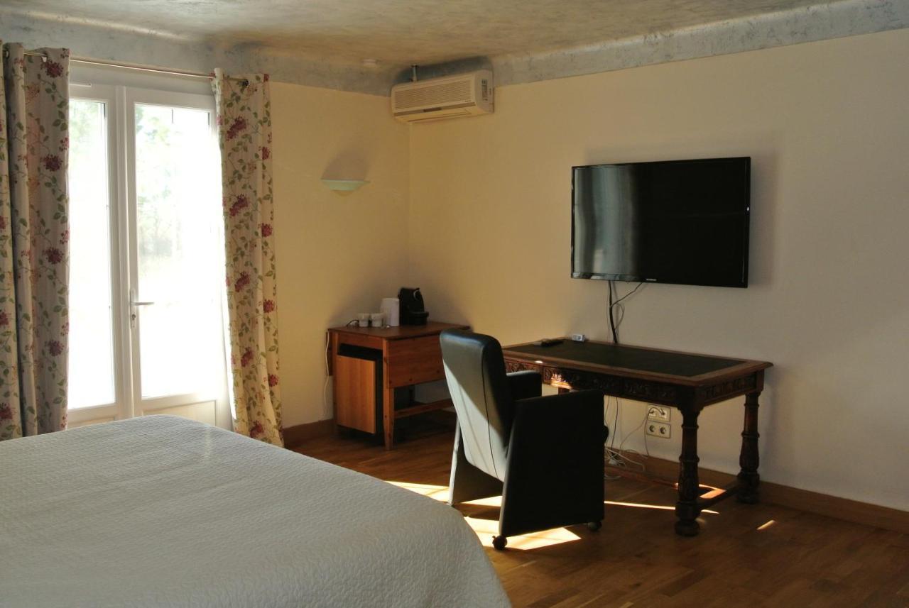 Bed and Breakfast Grand Tamaris Hosting Арль Екстер'єр фото
