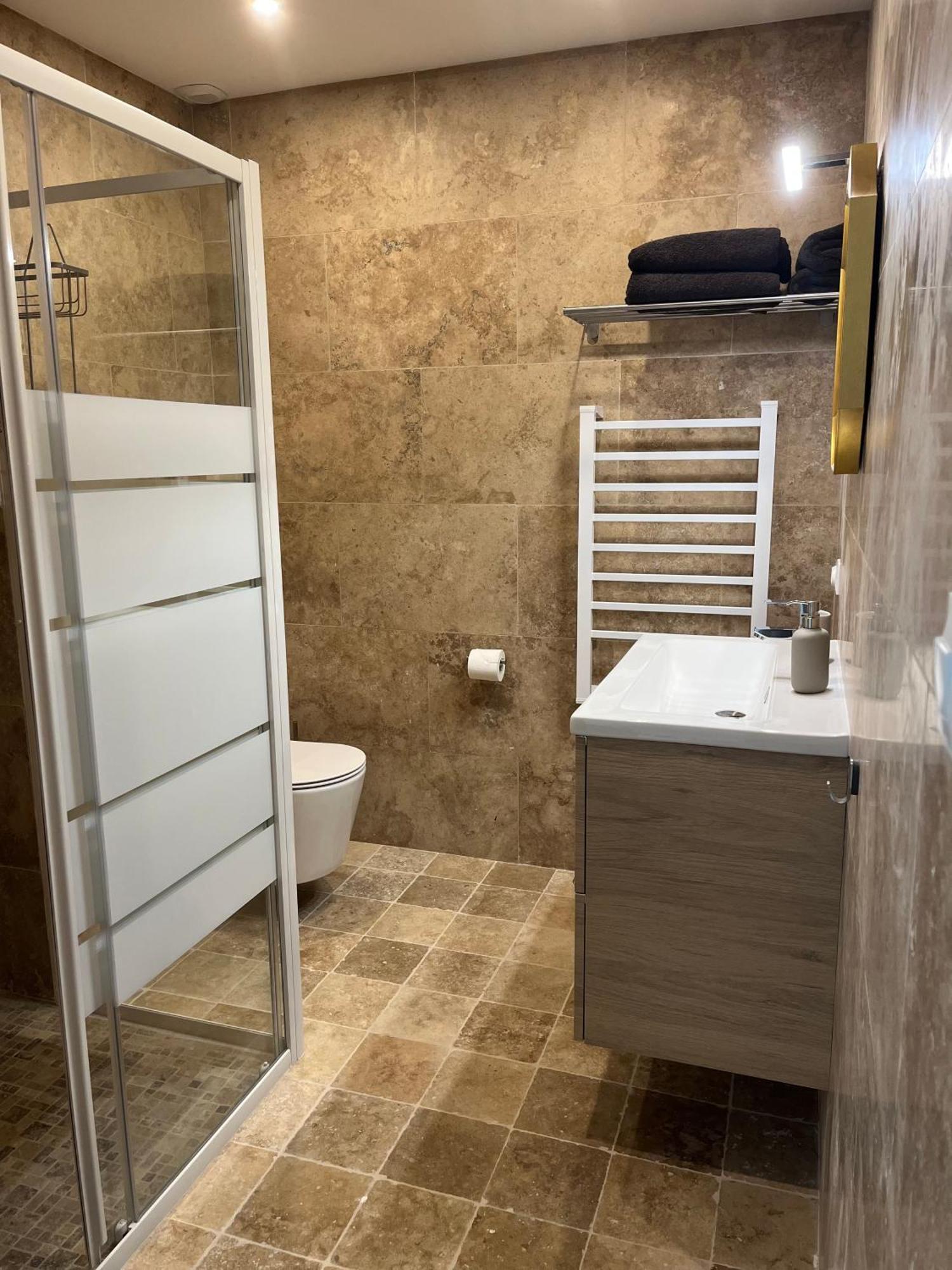 Bed and Breakfast Grand Tamaris Hosting Арль Екстер'єр фото